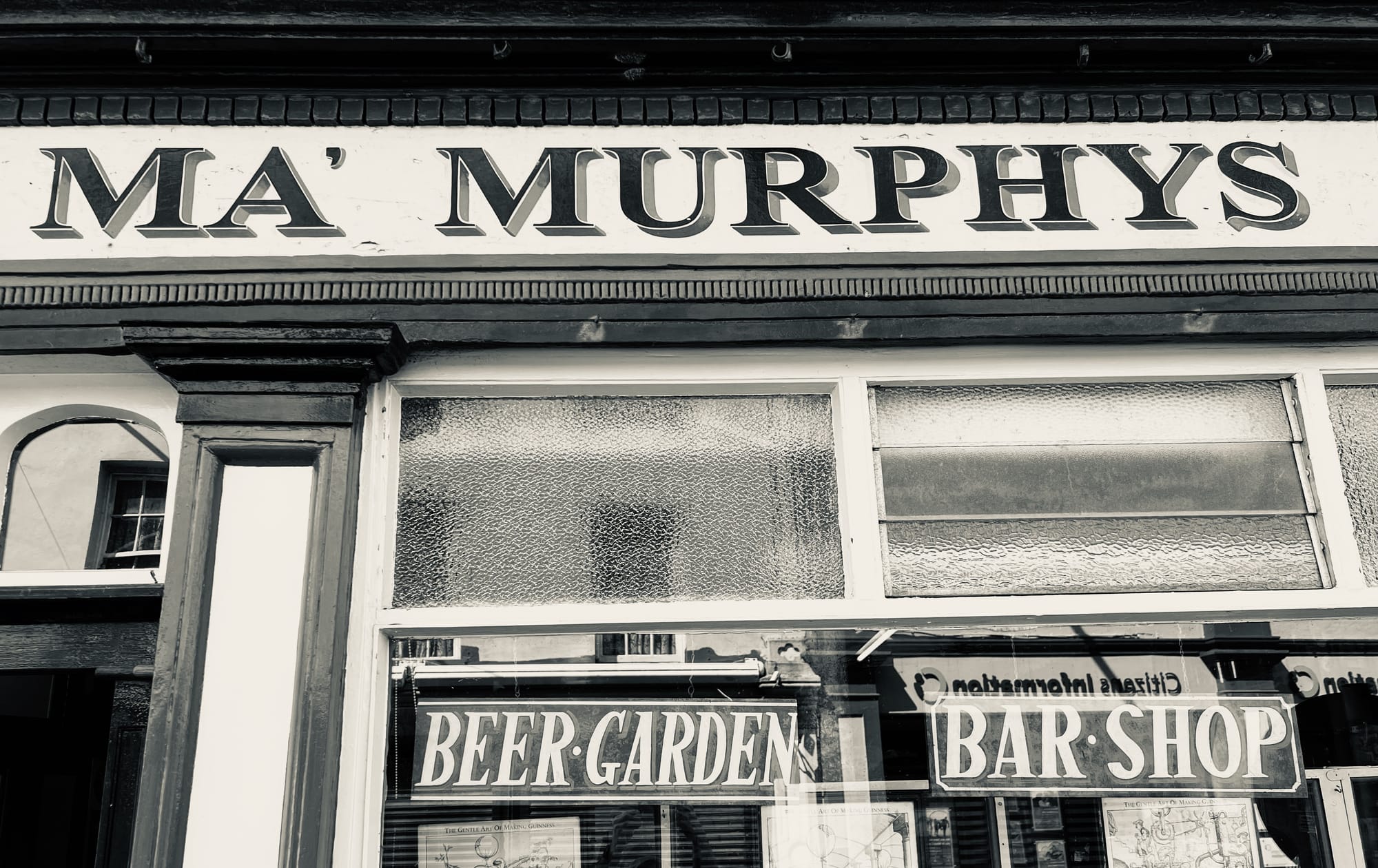 Ma Murphy's Bar